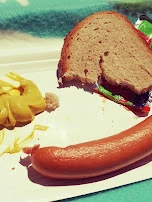 Völlig Überteuerte Labbrige Wiener